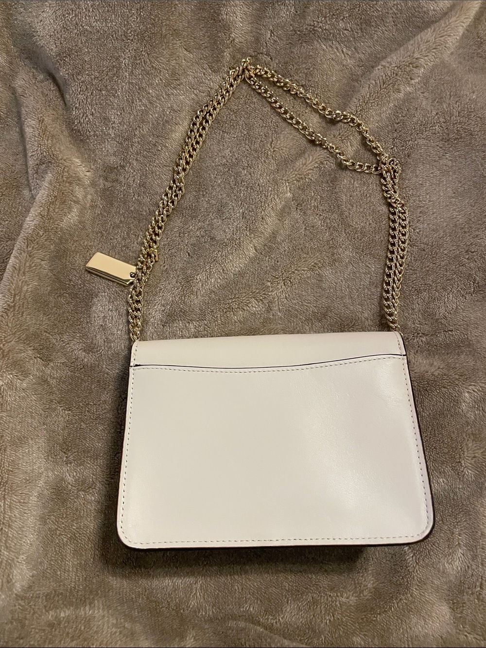 Coach Cream Leather Crossbody with Gold Chain Strap - Picture 5 of 8